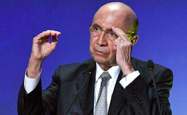 Economia brasileira crescerá menos em 2017, diz Meirelles